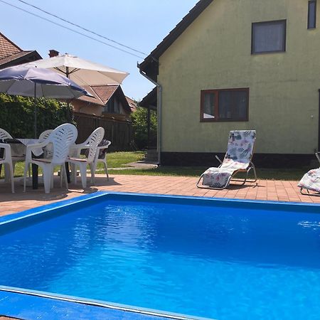 Lellei Pihenohaz Balatonlelle Villa Exterior foto